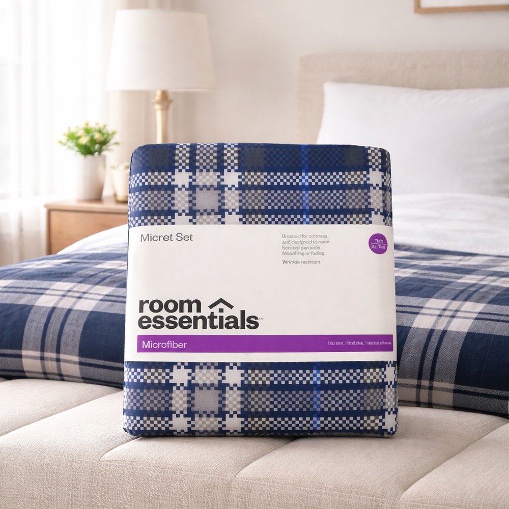 Room Essentials Blue Plaid Microfiber Sheet Set – Twin / Twin XL